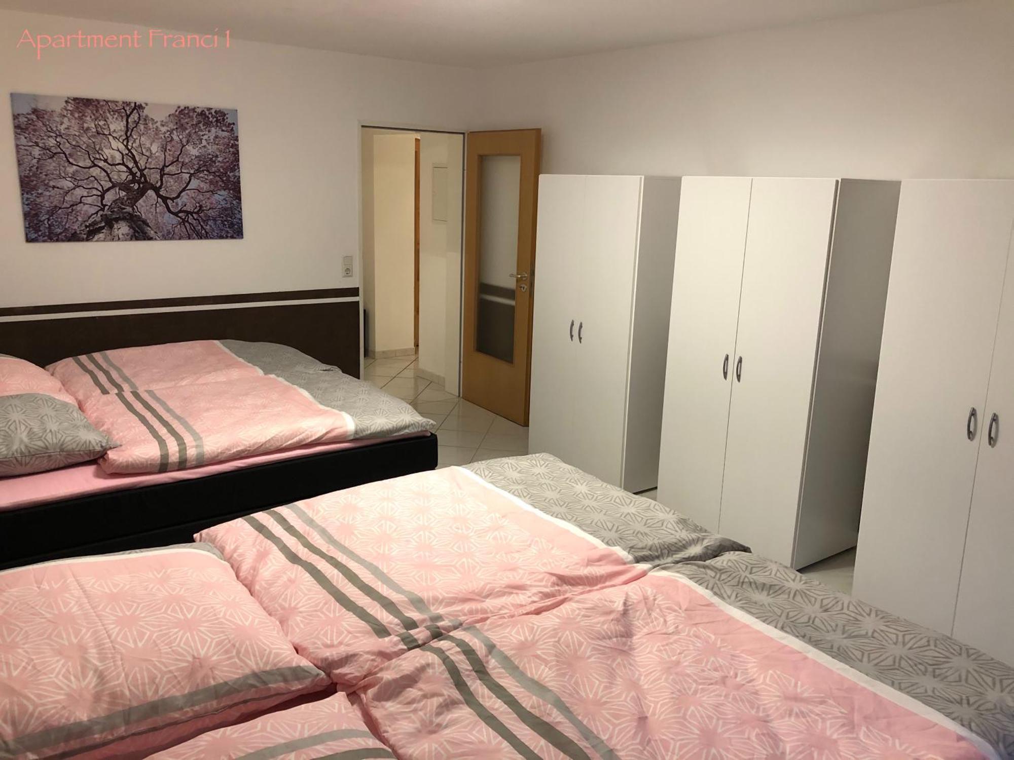 Apartment Franci Wiebelskirchen Eksteriør billede