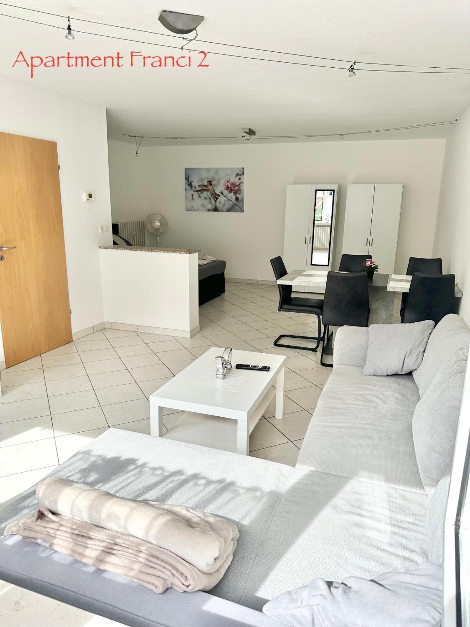 Apartment Franci Wiebelskirchen Eksteriør billede